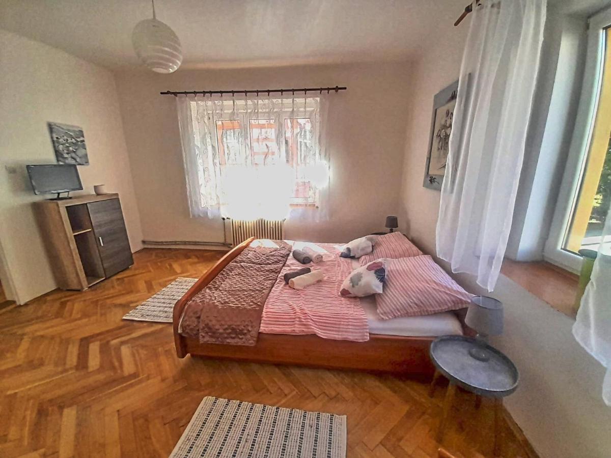 Apartman Isabel 데친 외부 사진