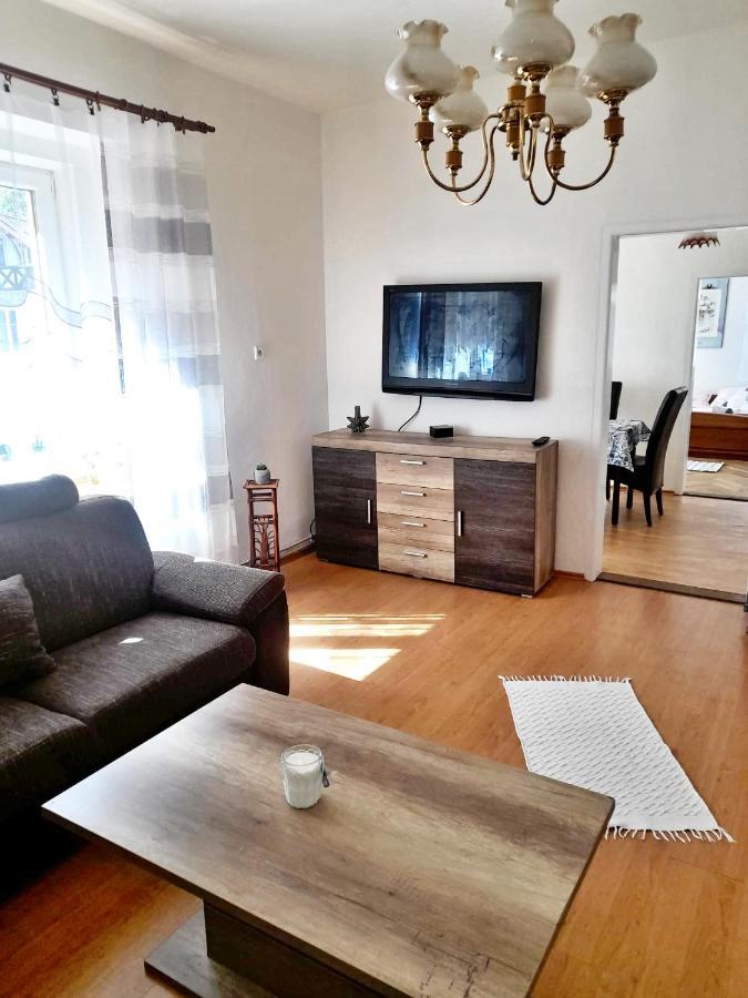 Apartman Isabel 데친 외부 사진