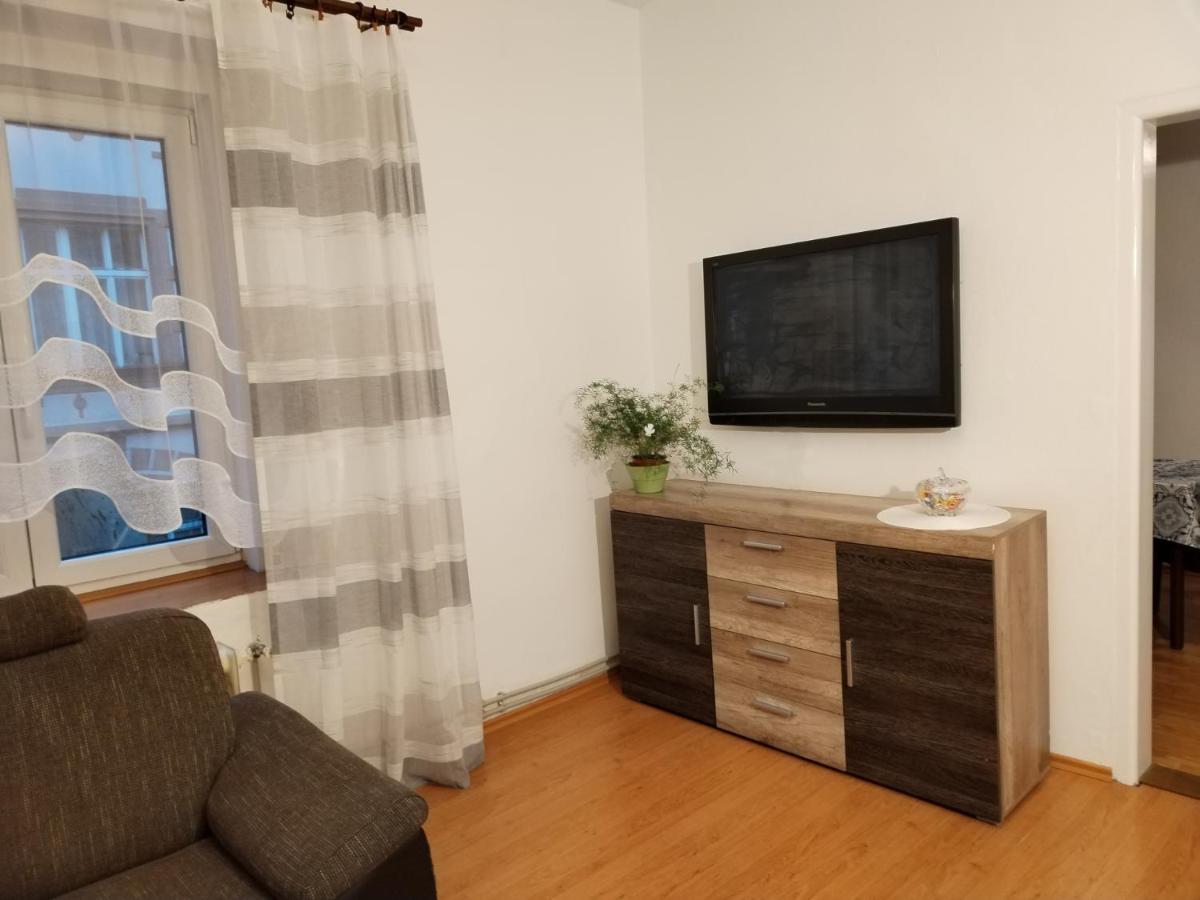 Apartman Isabel 데친 외부 사진